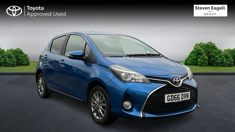 Main listing image - Toyota Yaris