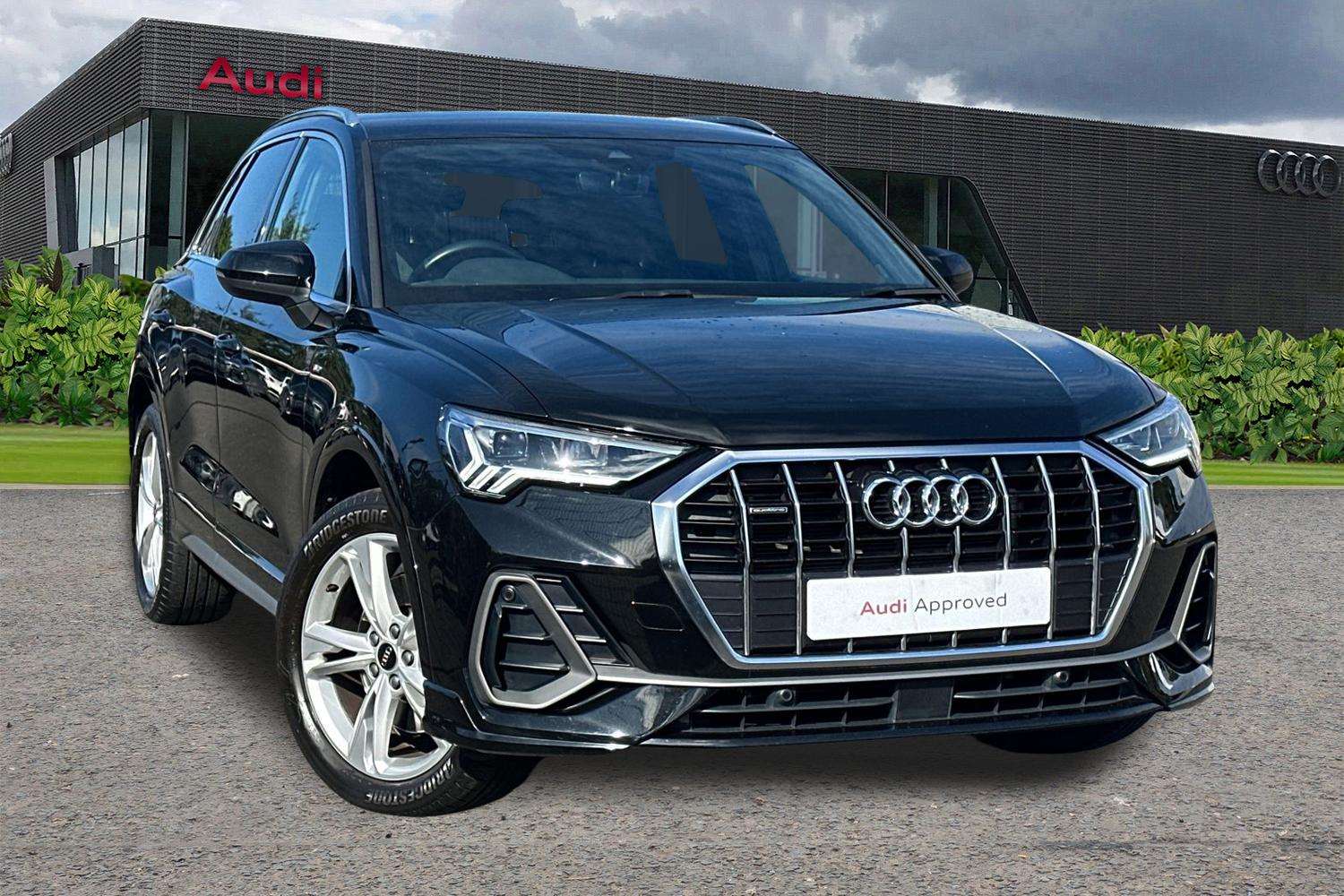 Main listing image - Audi Q3