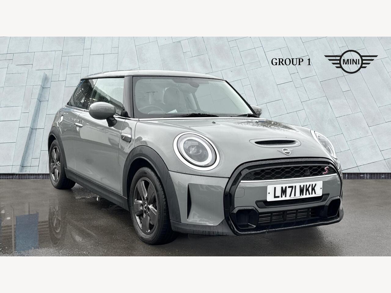 Main listing image - MINI Hatchback