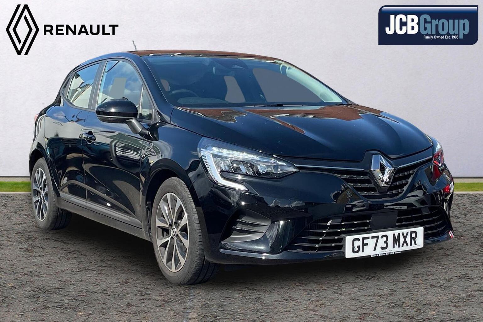 Main listing image - Renault Clio