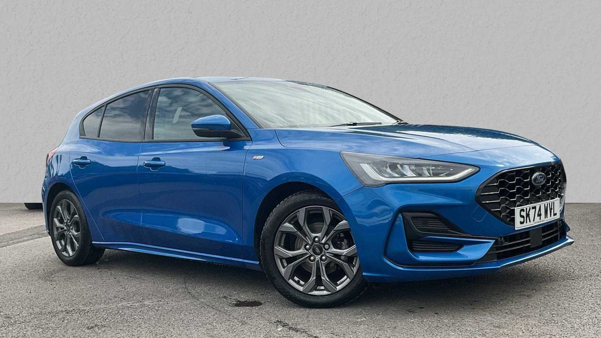 Main listing image - Ford Focus