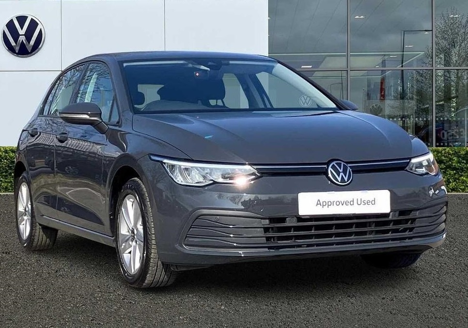 Main listing image - Volkswagen Golf