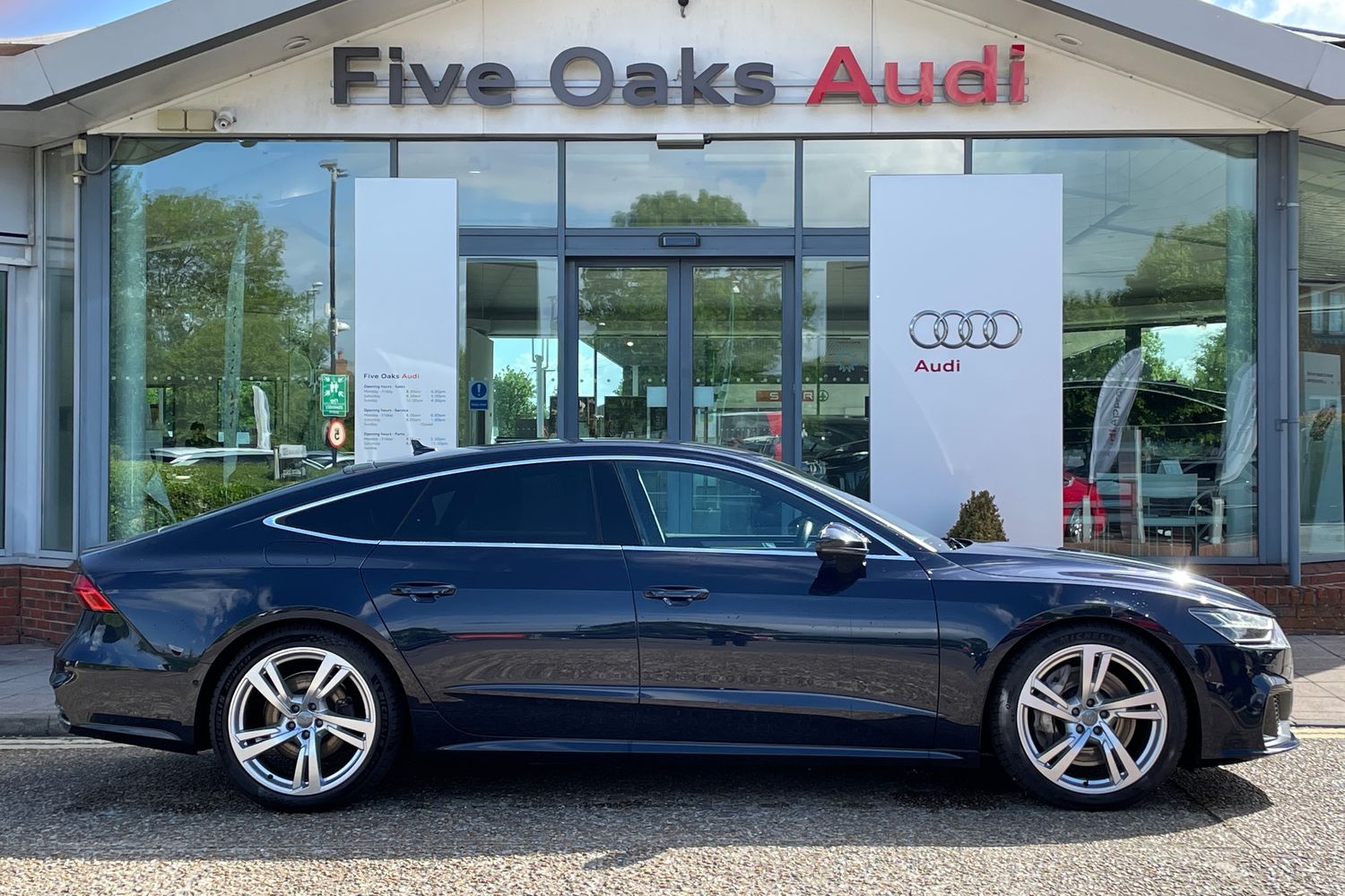 Main listing image - Audi A7