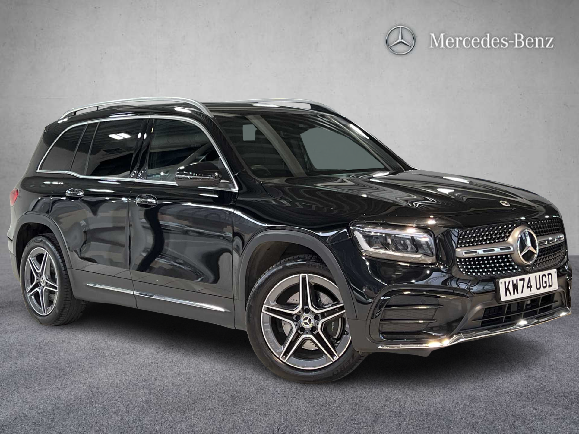 Main listing image - Mercedes-Benz GLB