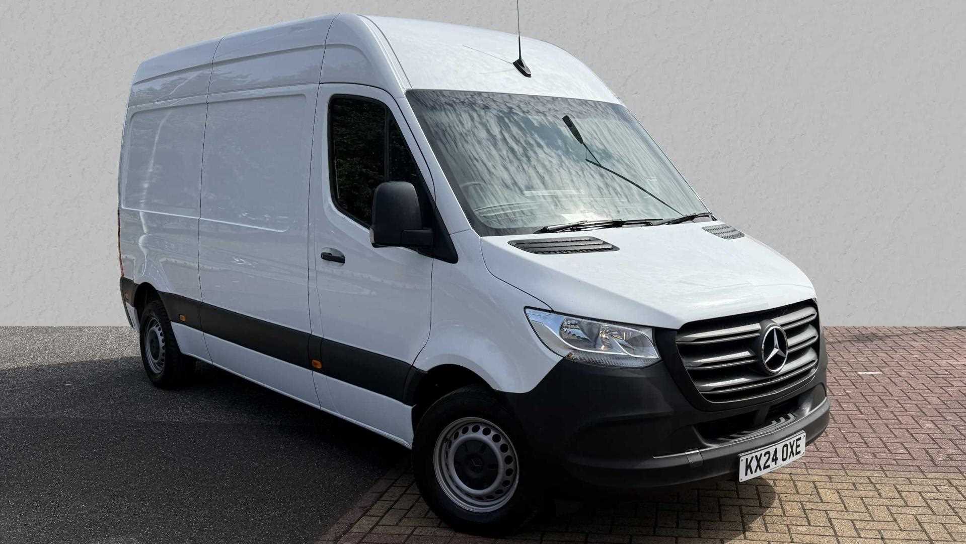 Main listing image - Mercedes-Benz Sprinter