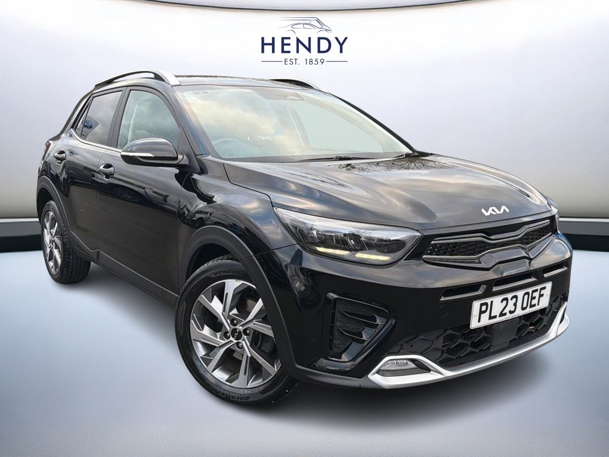 Main listing image - Kia Stonic