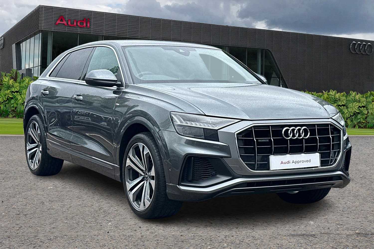 Main listing image - Audi Q8