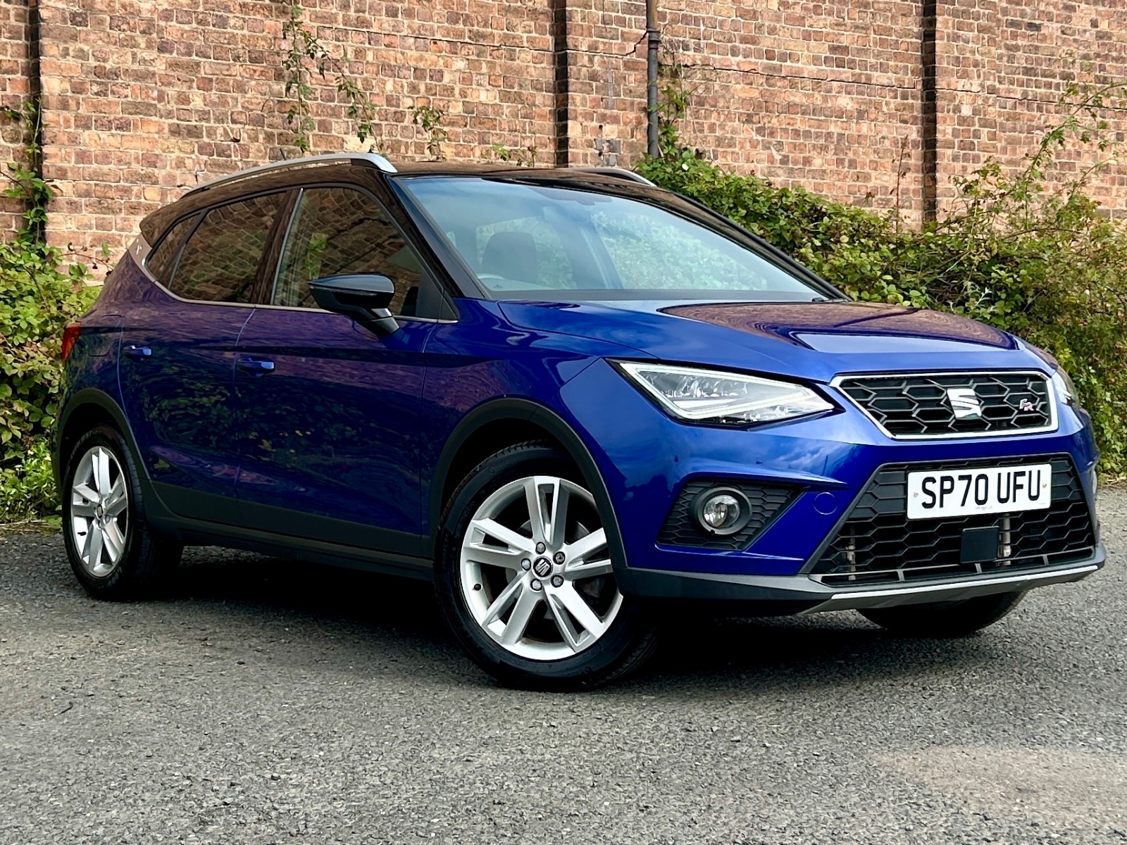 Main listing image - SEAT Arona