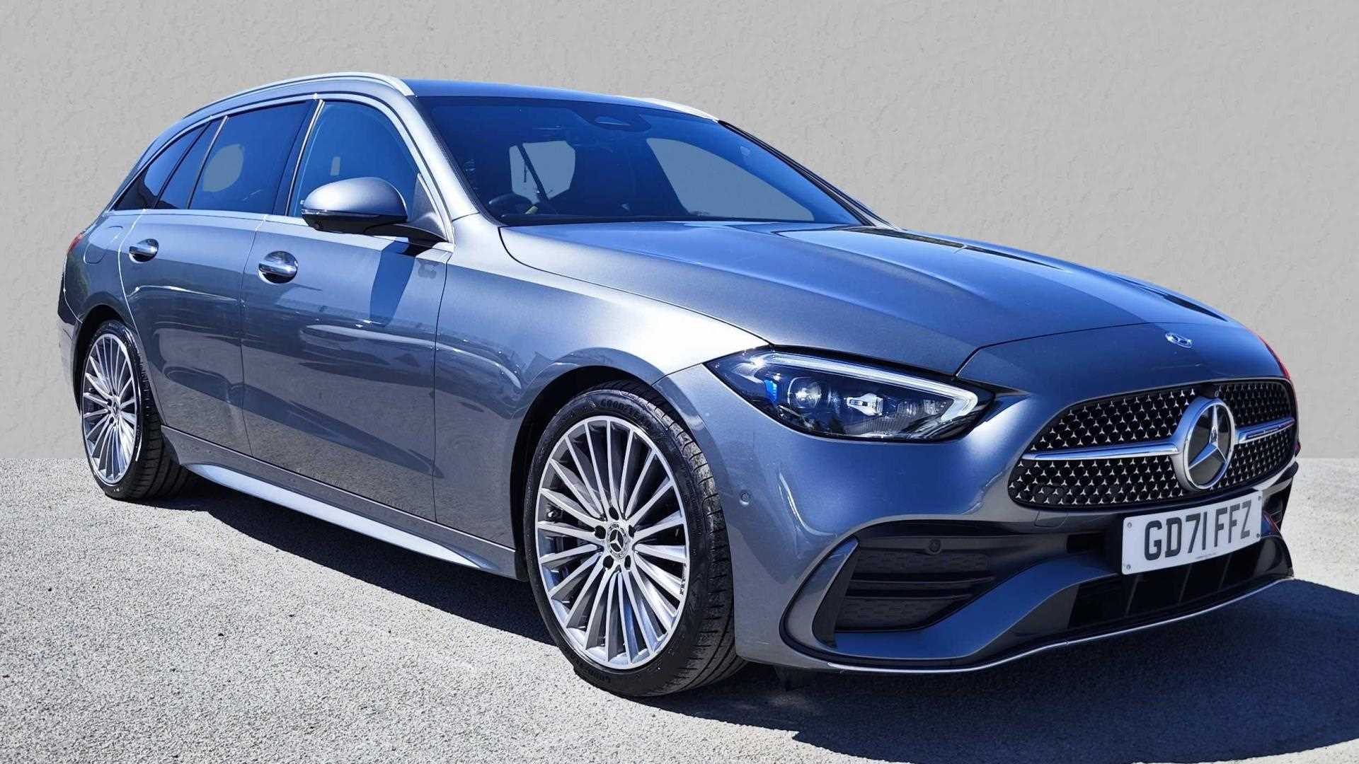 Main listing image - Mercedes-Benz C-Class Estate