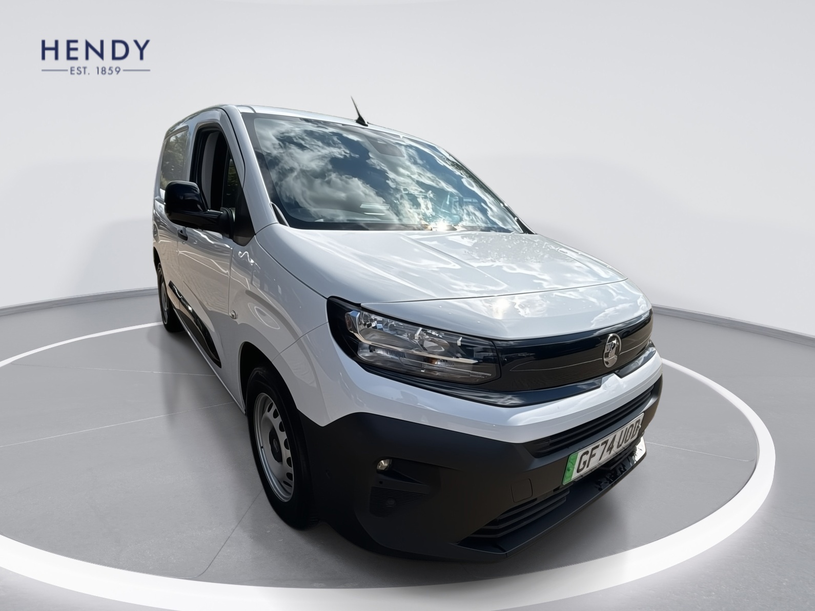 Main listing image - Vauxhall Combo Cargo-e