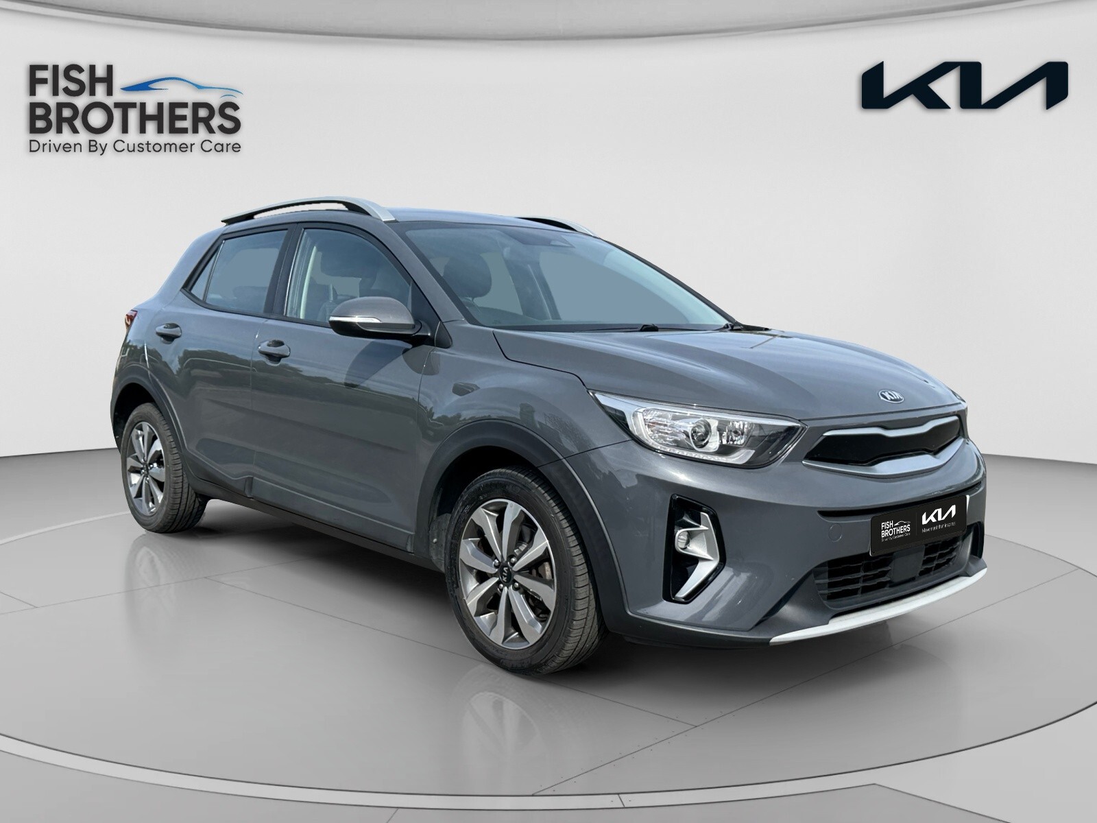 Main listing image - Kia Stonic