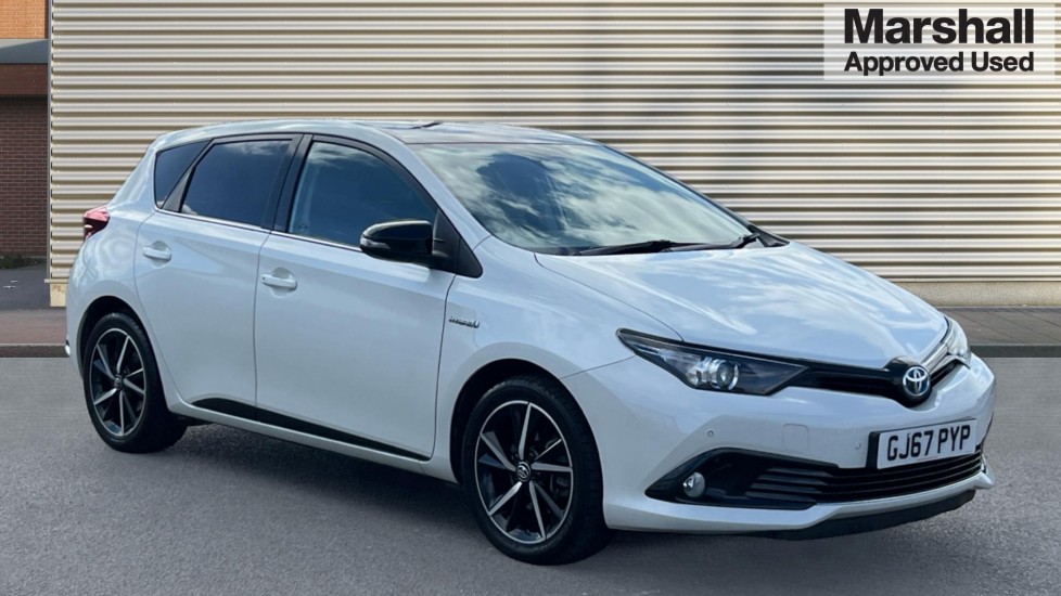 Main listing image - Toyota Auris