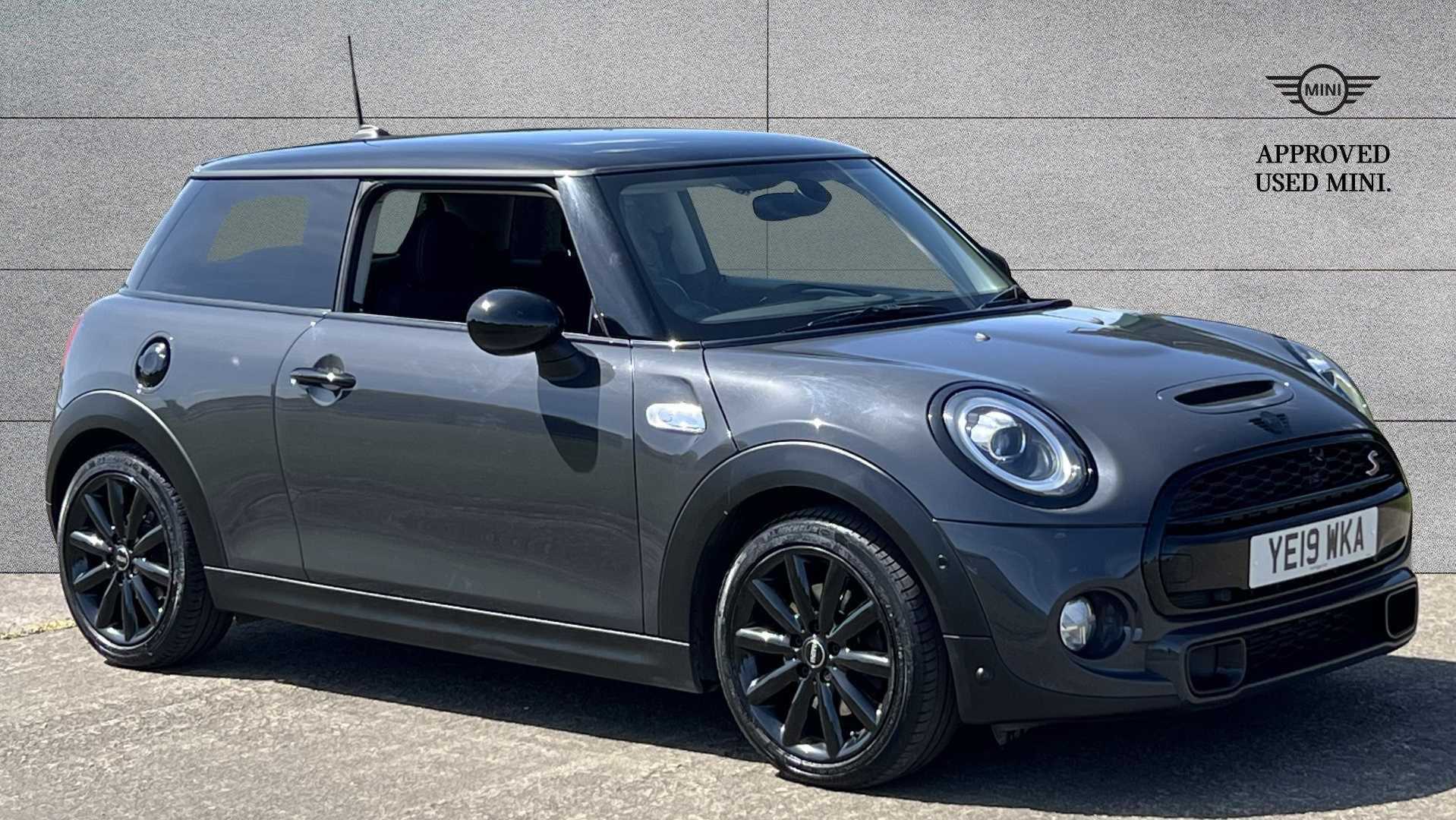 Main listing image - MINI Hatchback