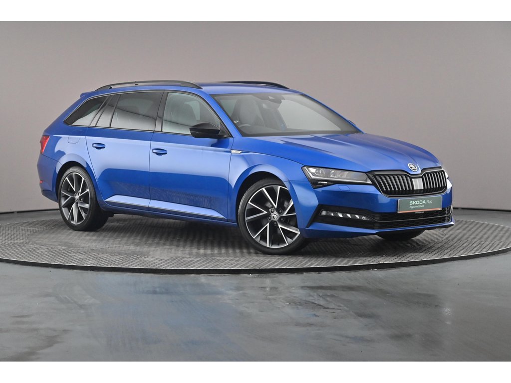 Main listing image - Skoda Superb