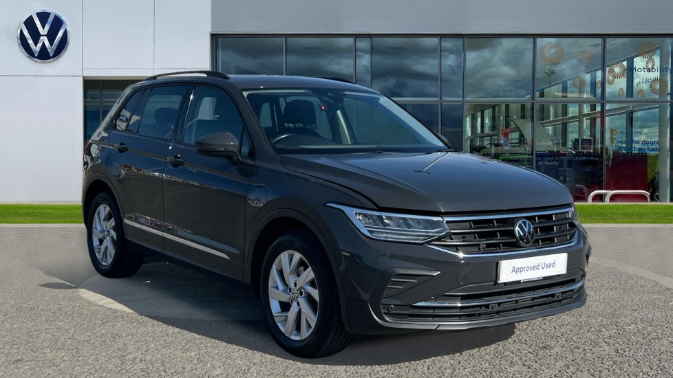 Main listing image - Volkswagen Tiguan