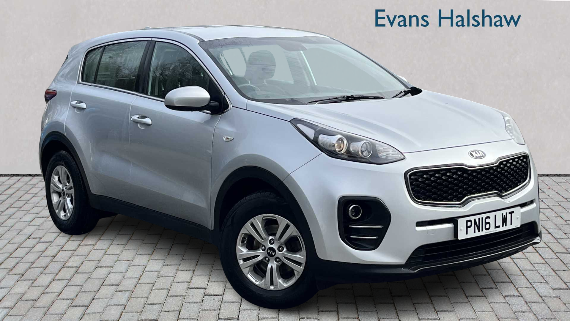 Main listing image - Kia Sportage