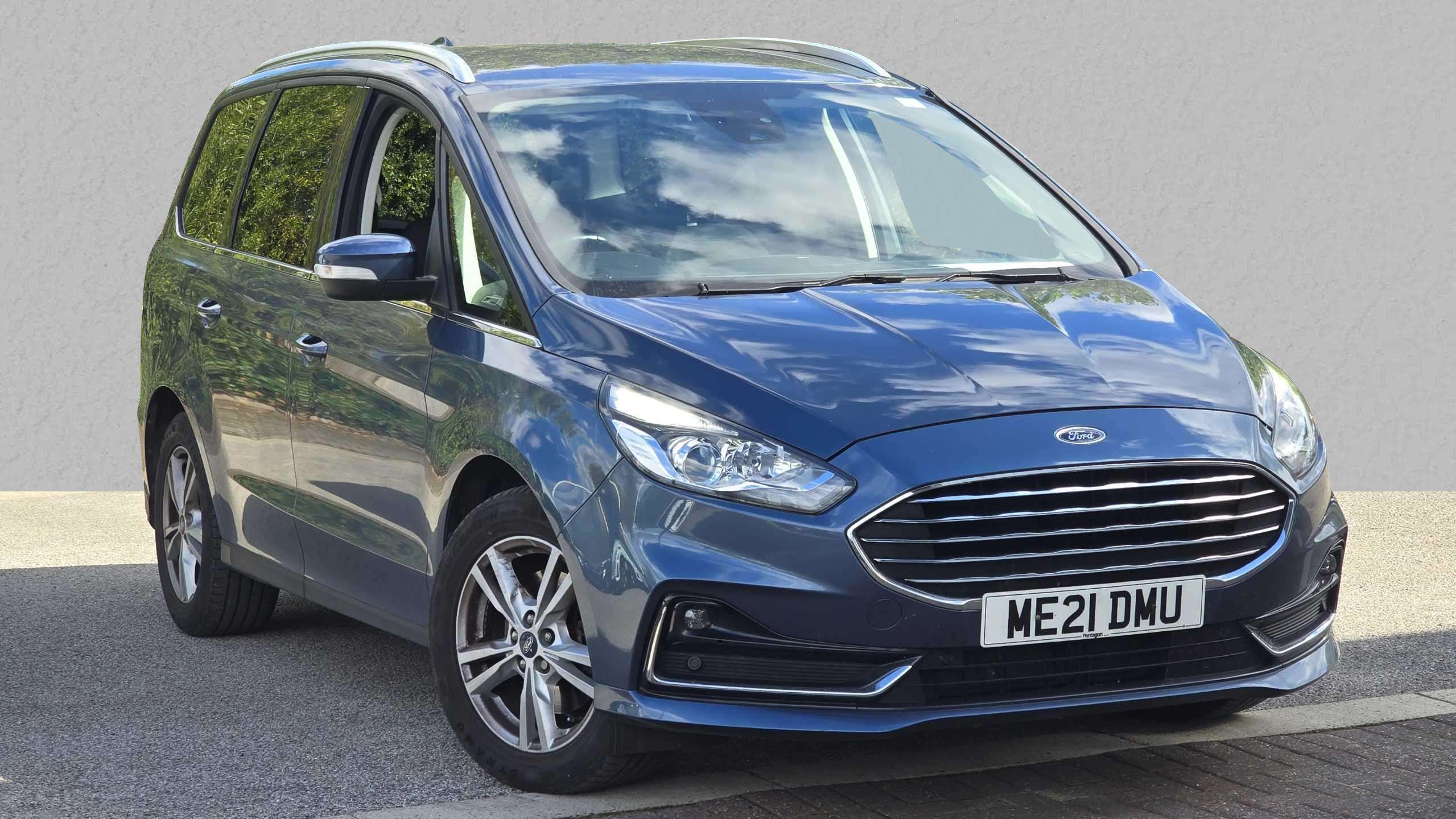 Main listing image - Ford Galaxy