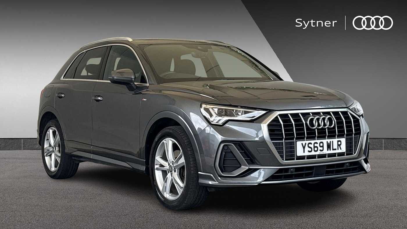 Main listing image - Audi Q3