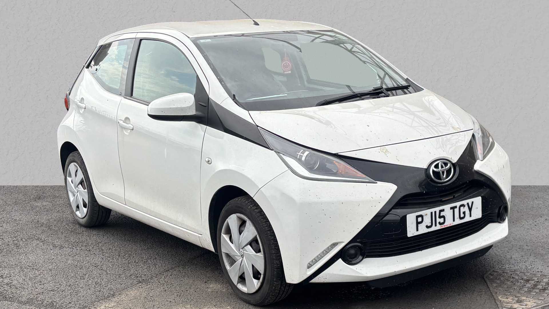 Main listing image - Toyota Aygo