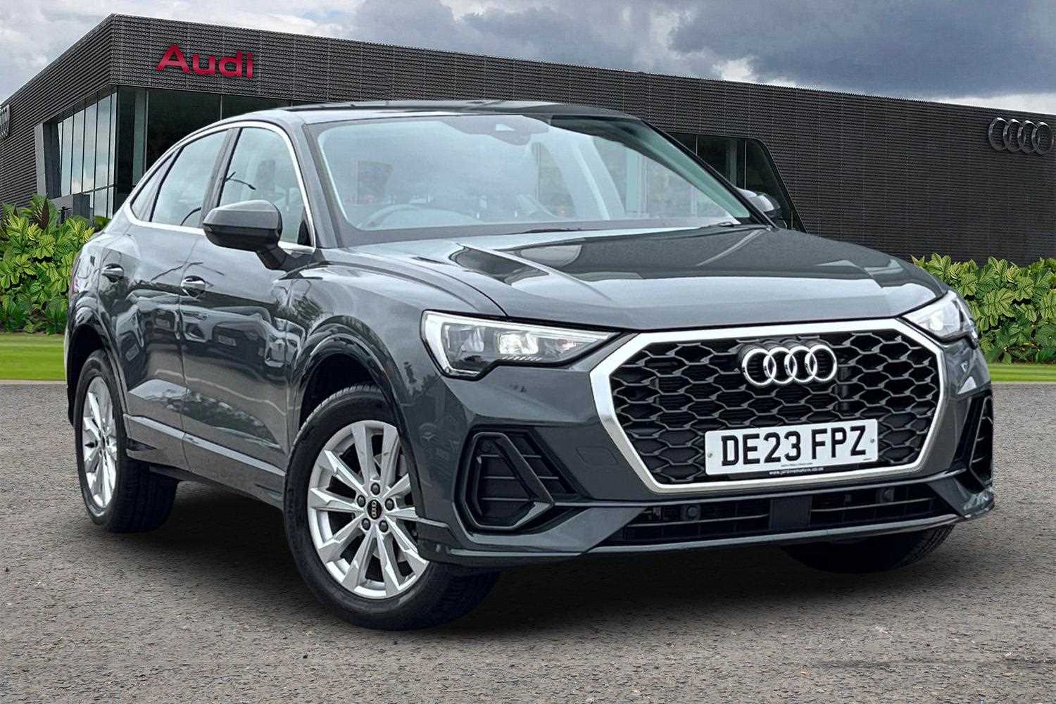 Main listing image - Audi Q3