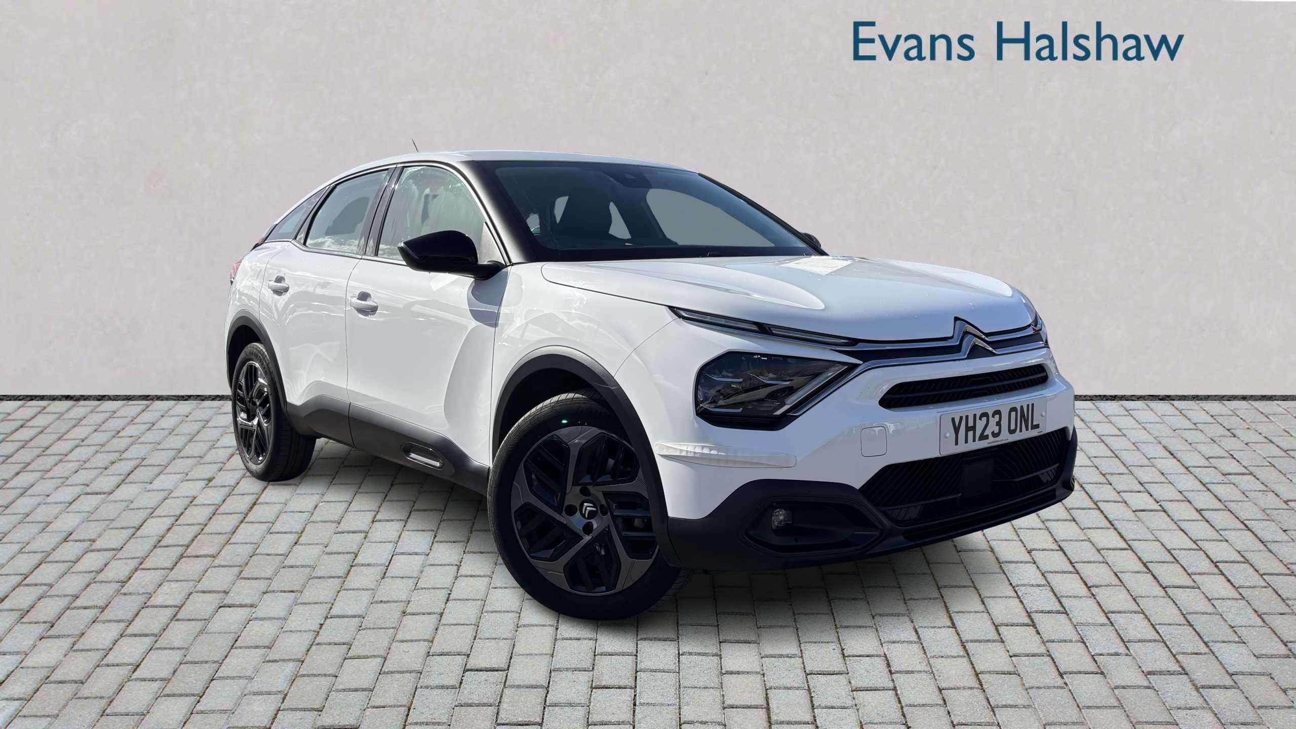 Main listing image - Citroen C4