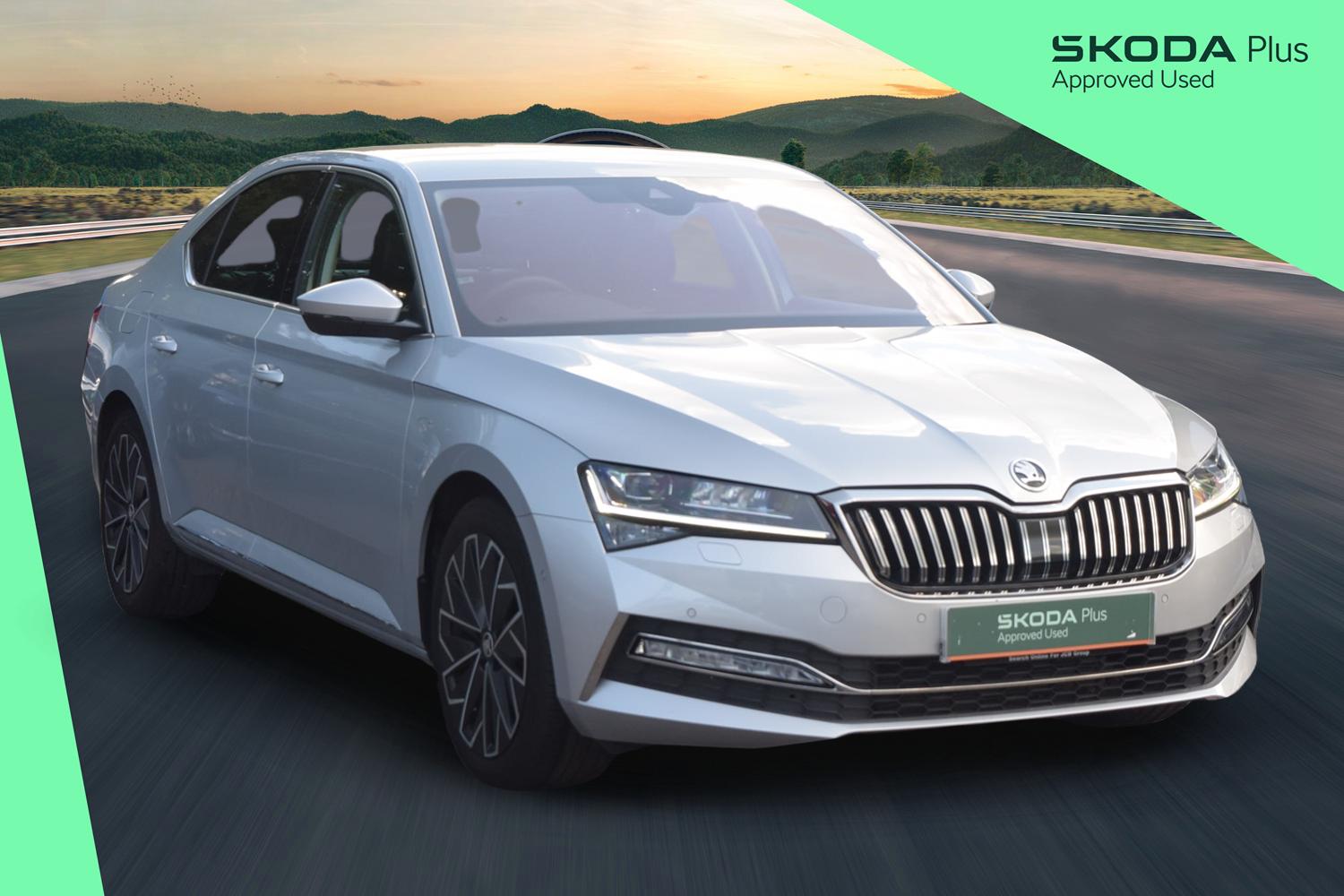 Main listing image - Skoda Superb