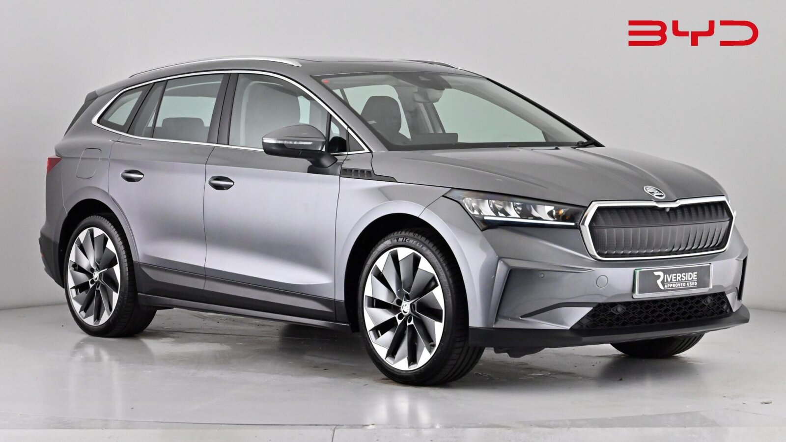 Main listing image - Skoda Enyaq