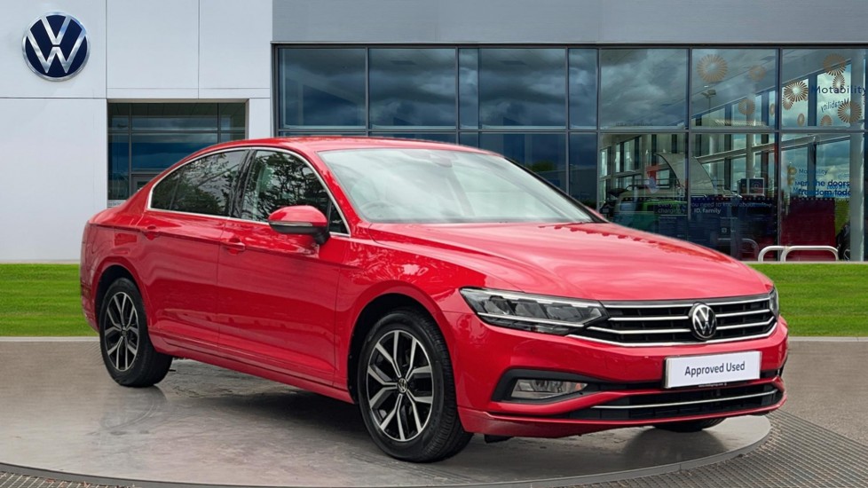 Main listing image - Volkswagen Passat