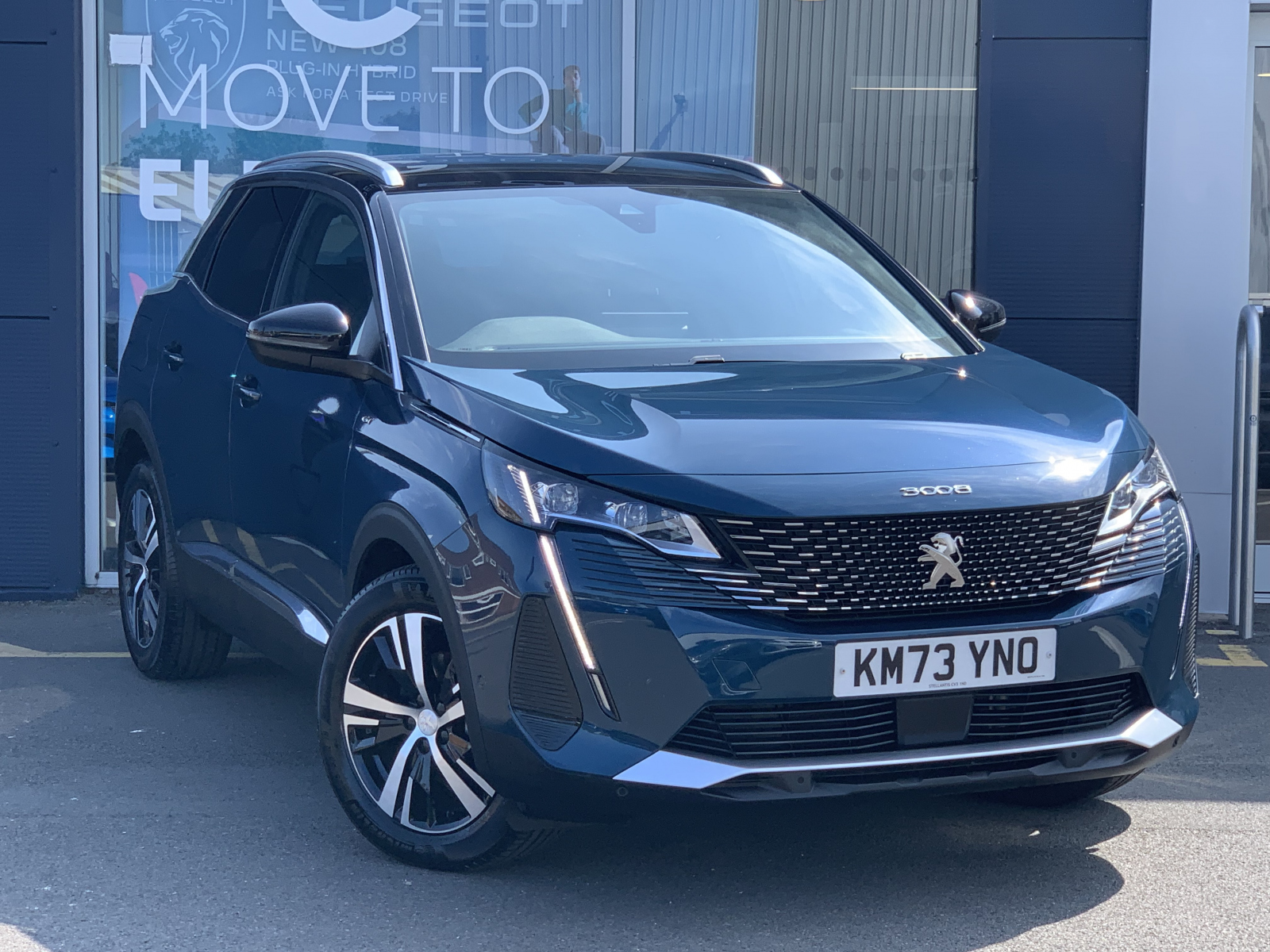 Main listing image - Peugeot 3008