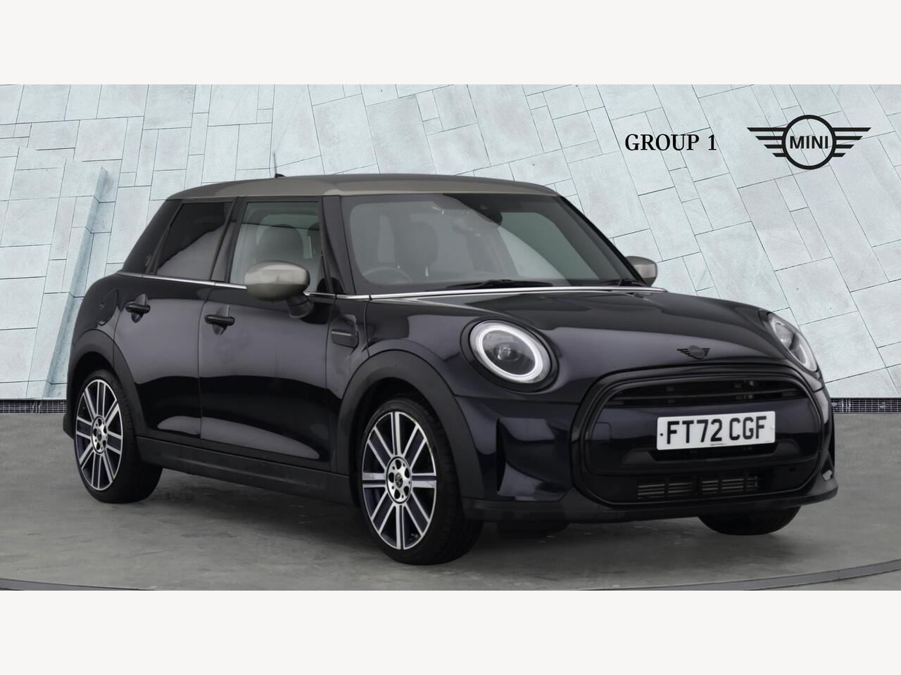 Main listing image - MINI Hatchback 5dr
