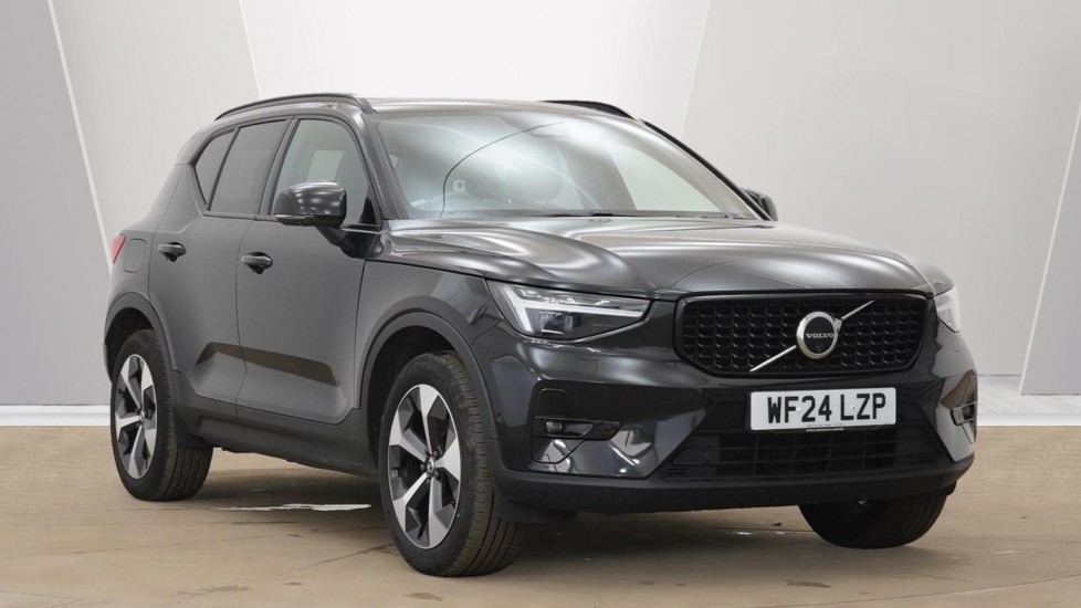 Main listing image - Volvo XC40