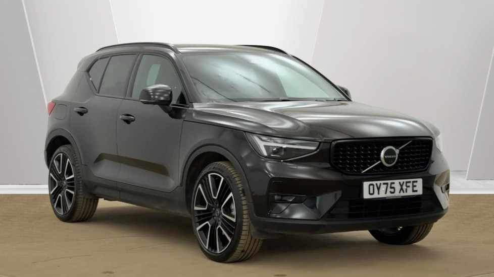 Main listing image - Volvo XC40