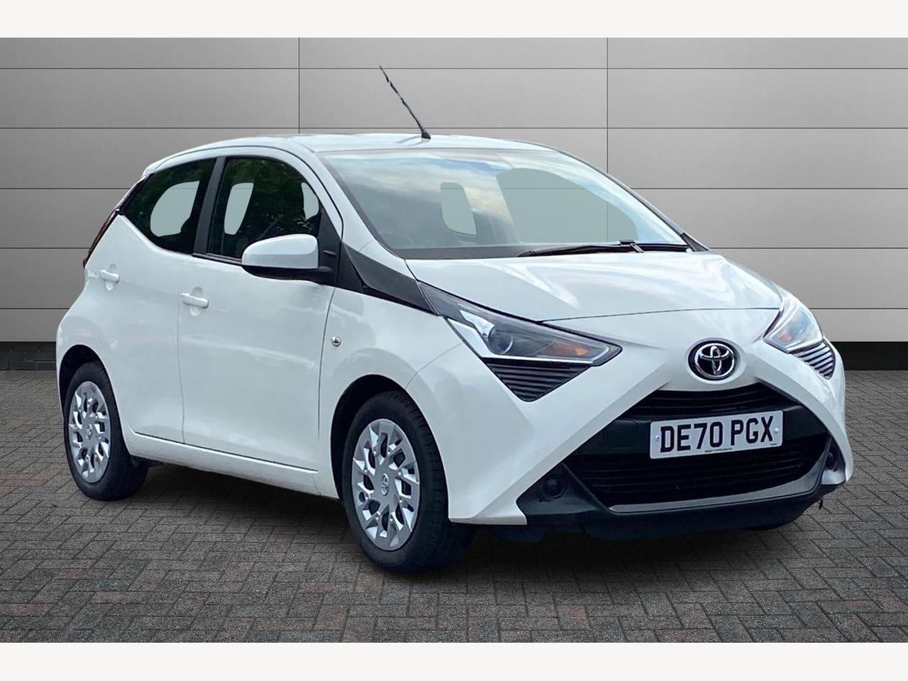 Main listing image - Toyota Aygo