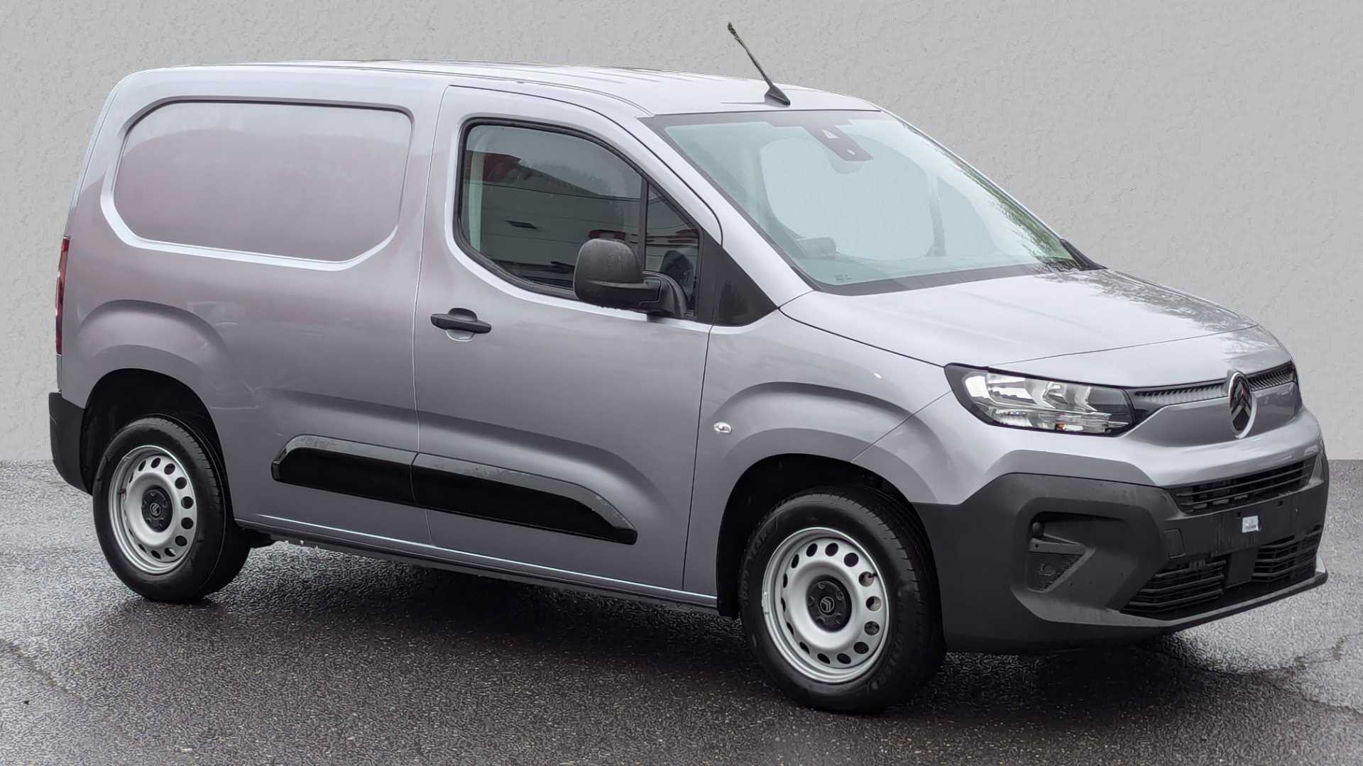 Main listing image - Citroen Berlingo Van