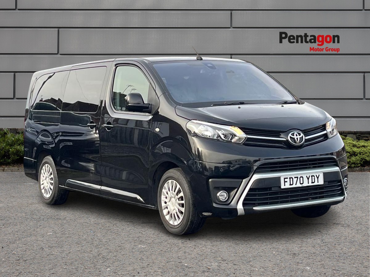 Main listing image - Toyota Proace Verso