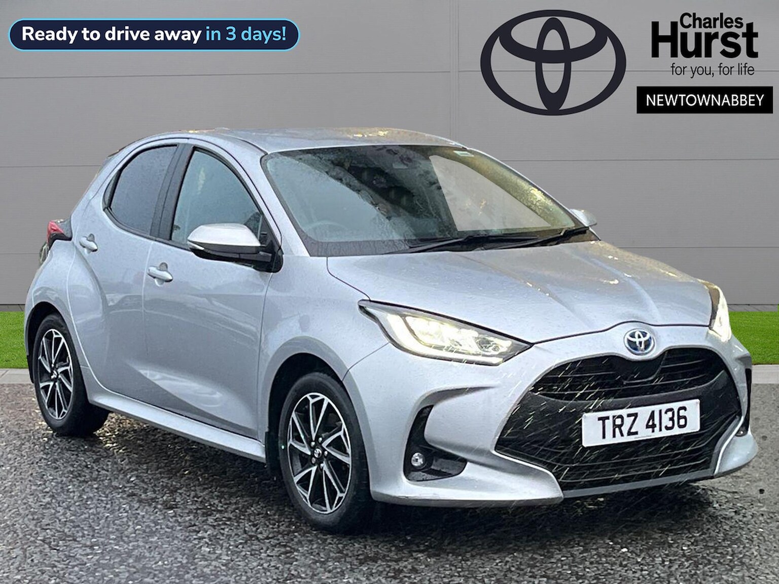 Main listing image - Toyota Yaris