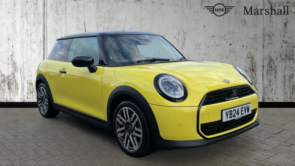 Main listing image - MINI Hatchback