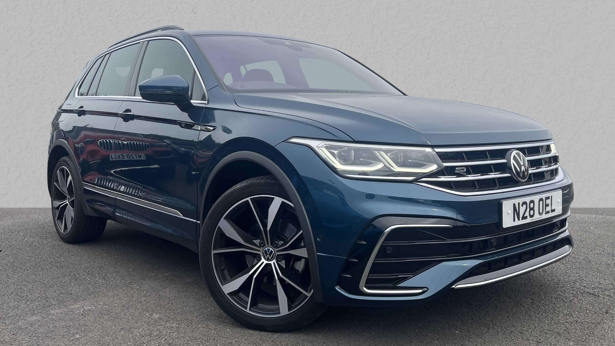 Main listing image - Volkswagen Tiguan