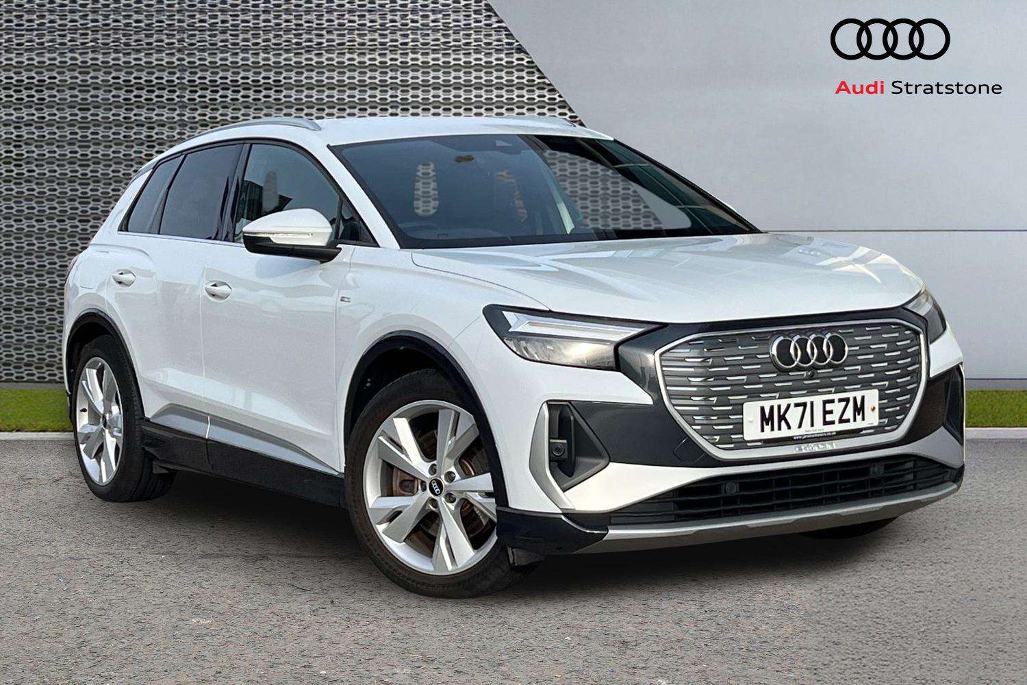 Main listing image - Audi Q4