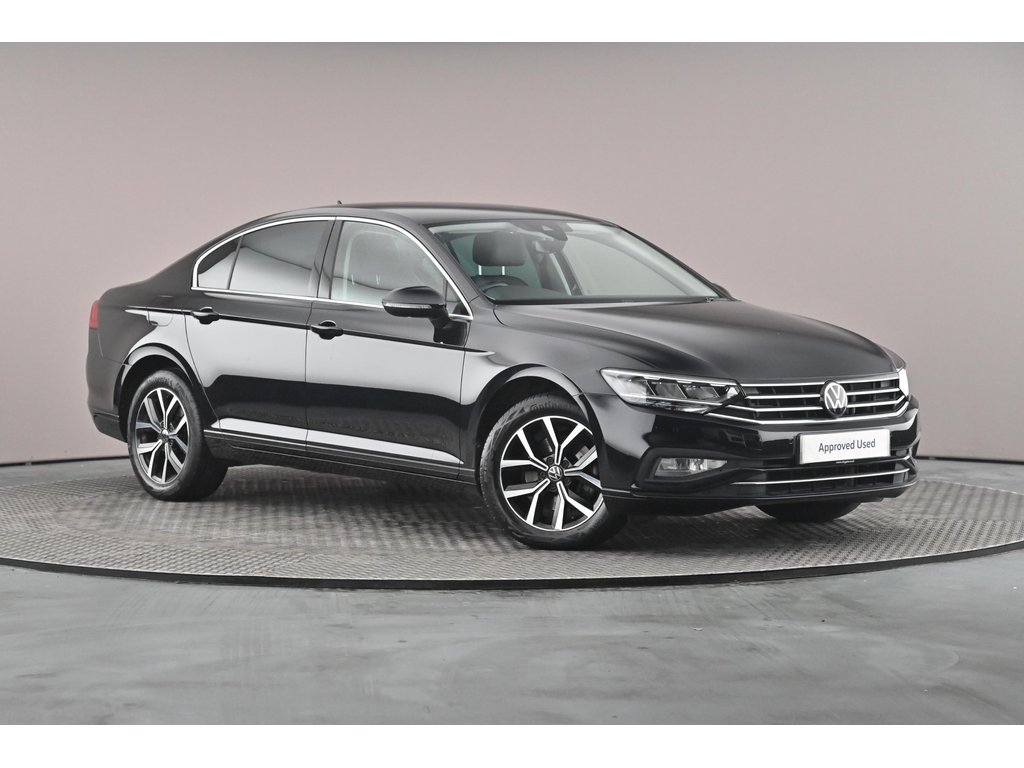 Main listing image - Volkswagen Passat