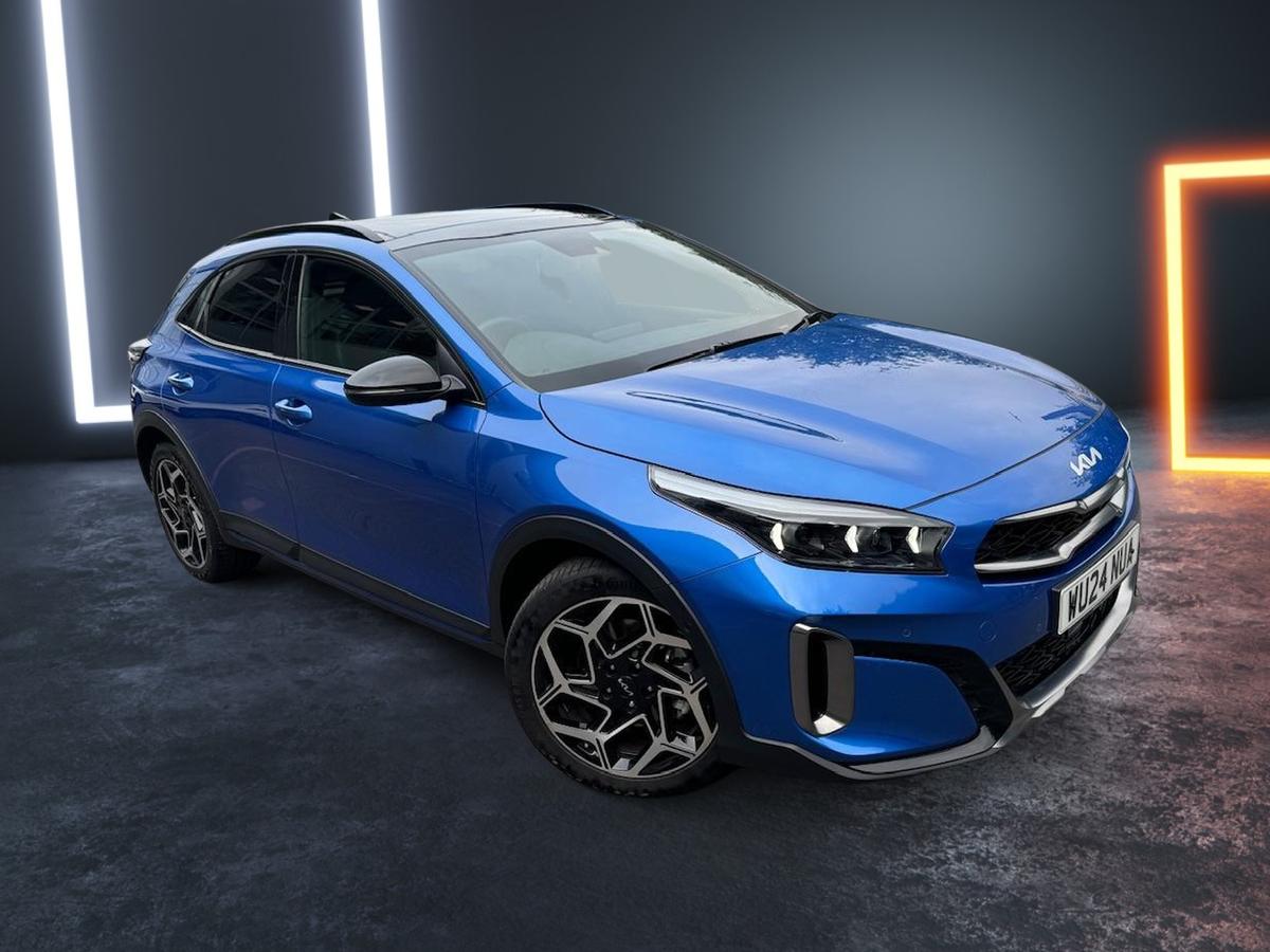 Main listing image - Kia XCeed