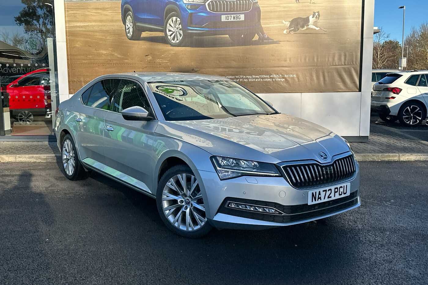 Main listing image - Skoda Superb