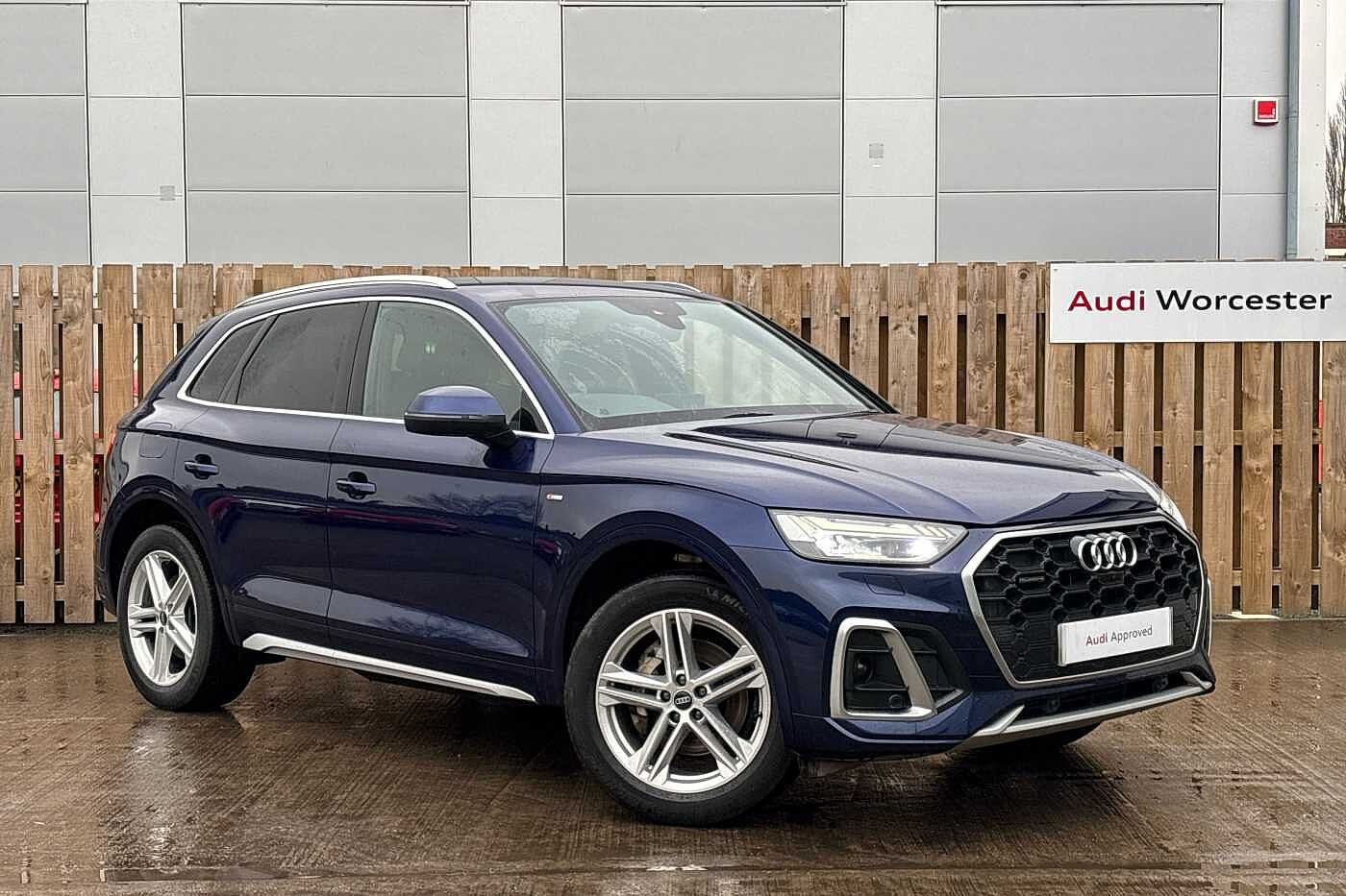 Main listing image - Audi Q5