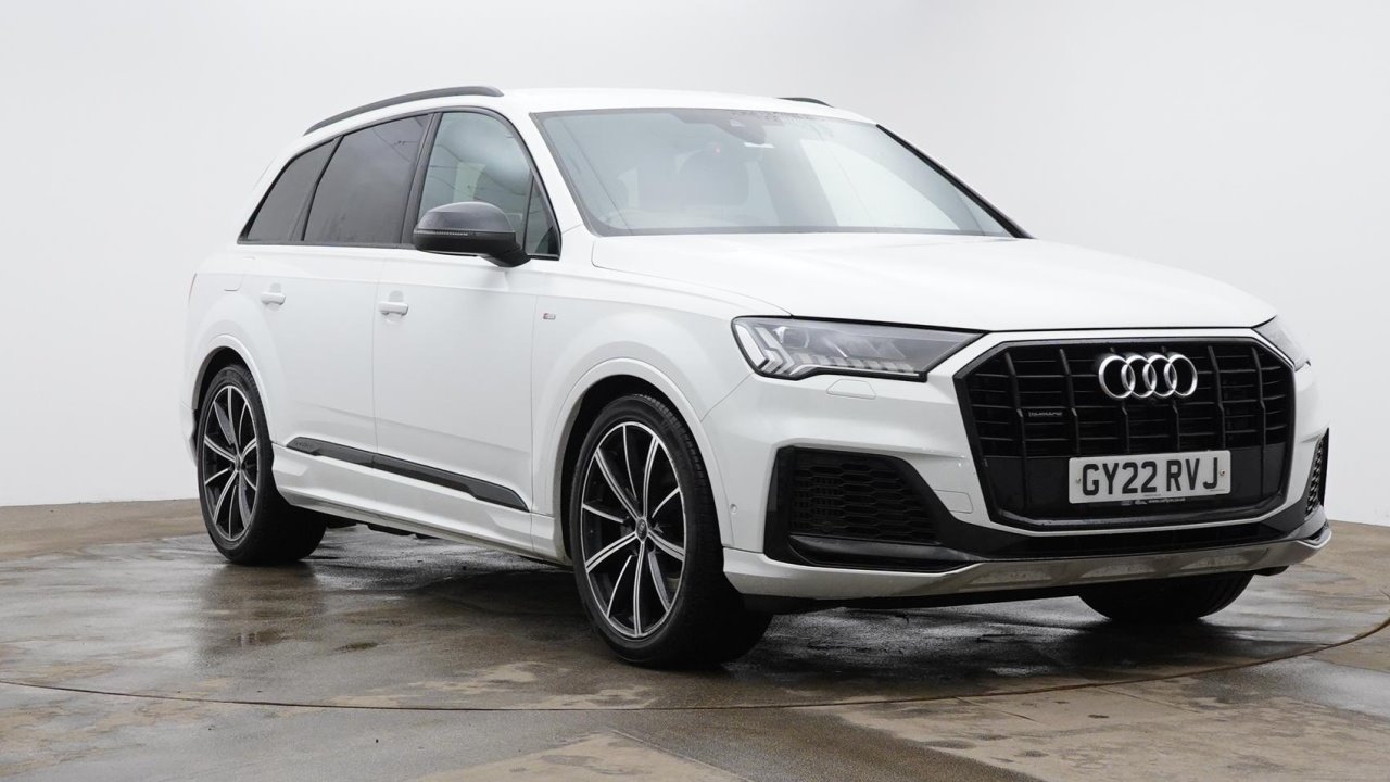 Main listing image - Audi Q7