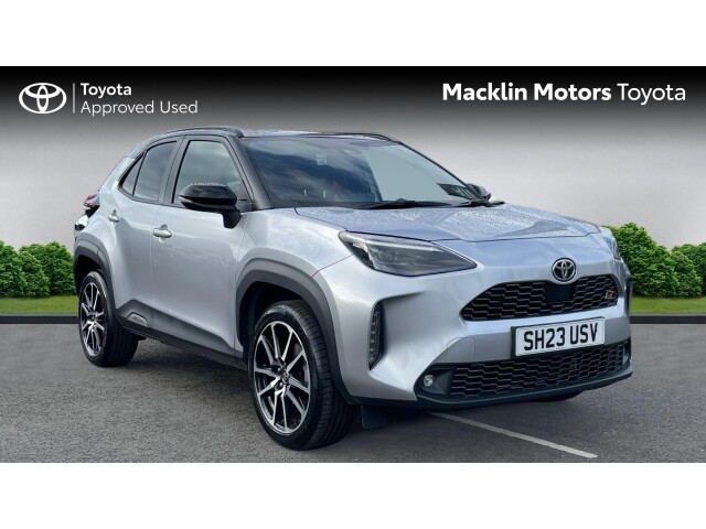 Main listing image - Toyota Yaris Cross