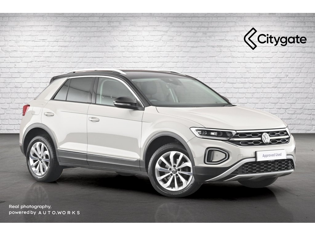 Main listing image - Volkswagen T-Roc