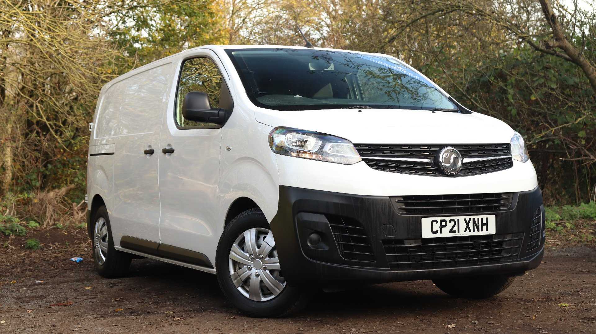 Main listing image - Vauxhall Vivaro