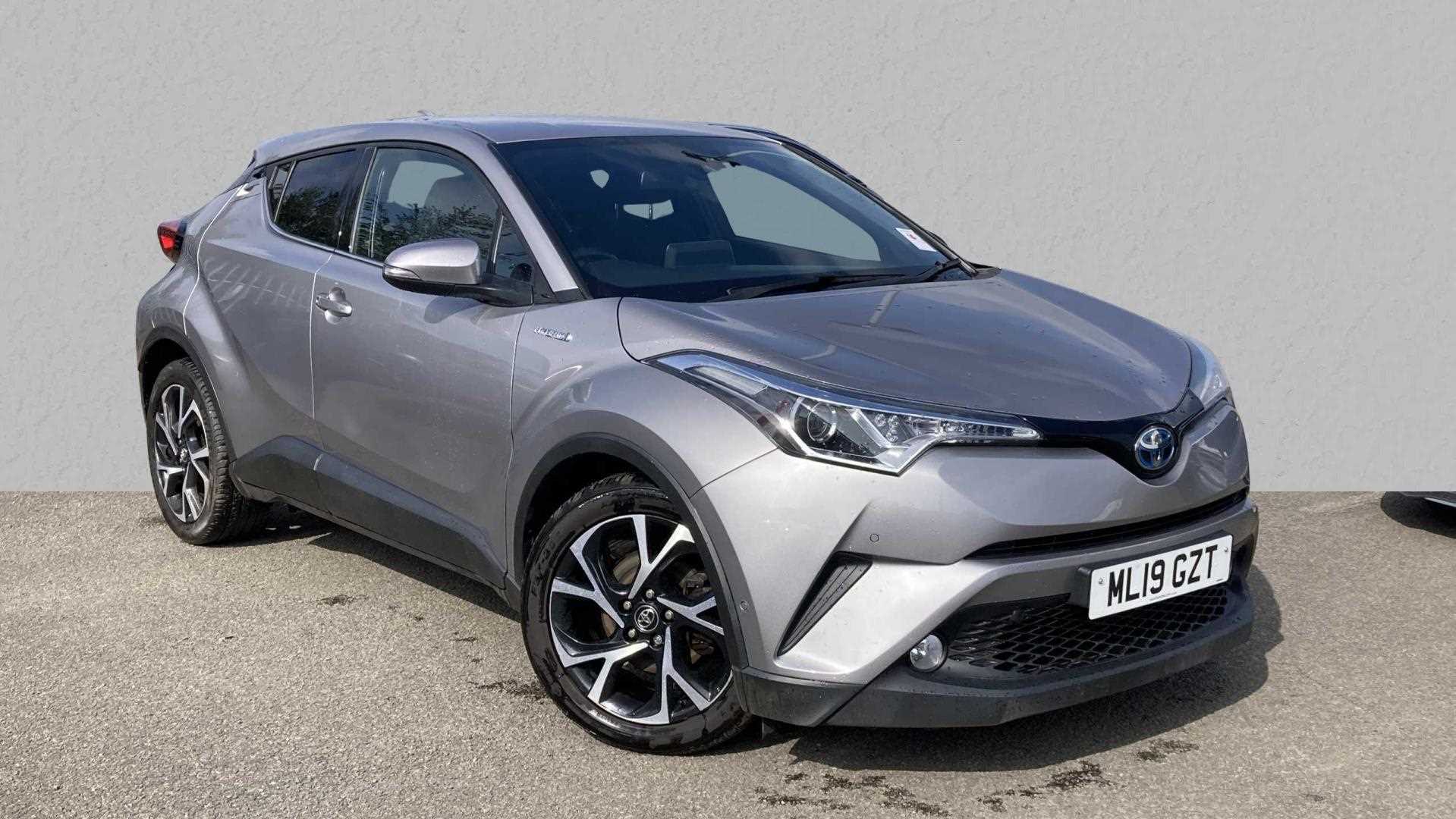 Main listing image - Toyota C-HR