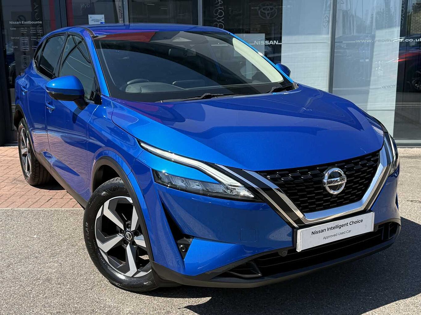 Main listing image - Nissan Qashqai