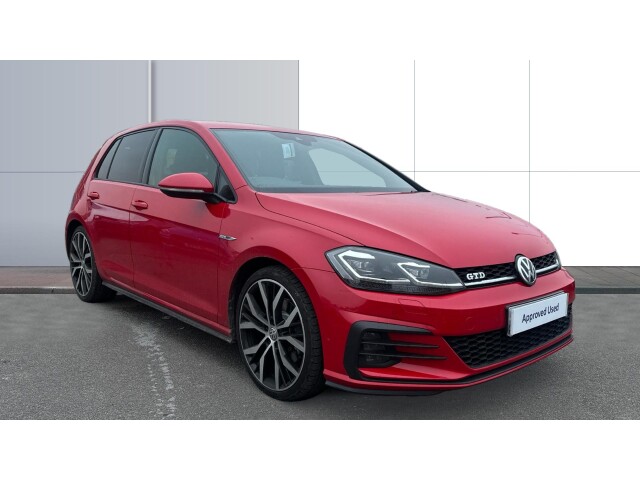 Main listing image - Volkswagen Golf